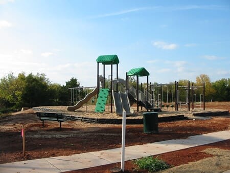 falling-sprins-hoa-3-resized.jpg falling-sprins-hoa-3-resized.jpg