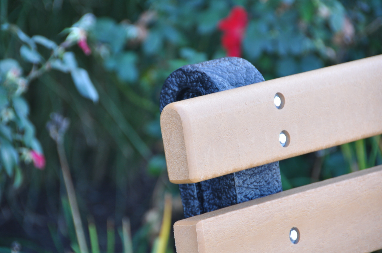 Comfort Park Avenue Bench thumbnail 6