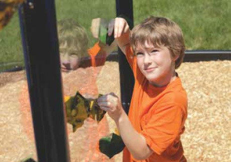 Clear Playground Wall thumbnail 3