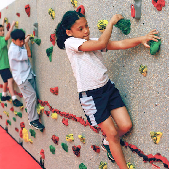 10' School Climbing Traverse Wall thumbnail 1
