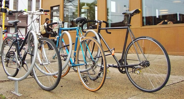 Helix Bike Rack thumbnail 3