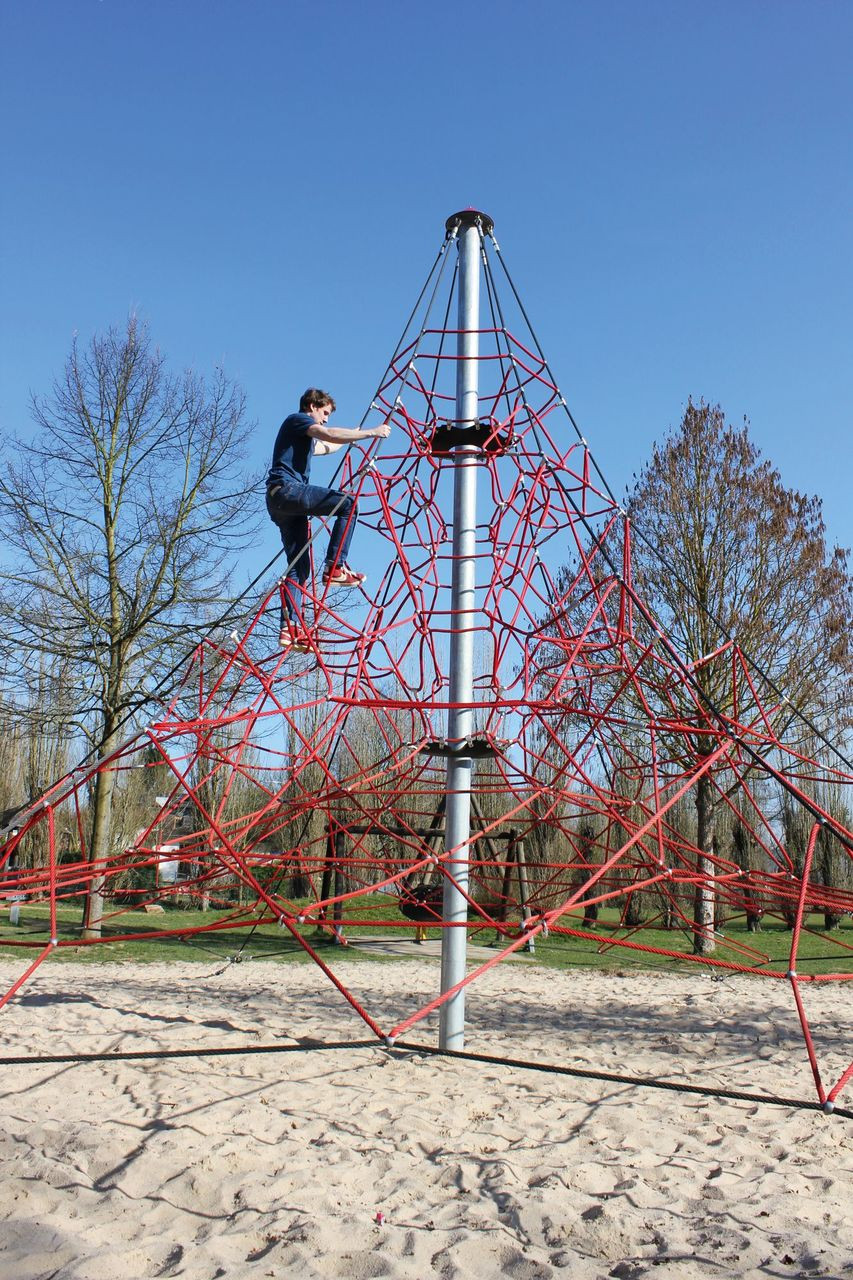 Spider Pyramid 6-6 Net Climber thumbnail 6