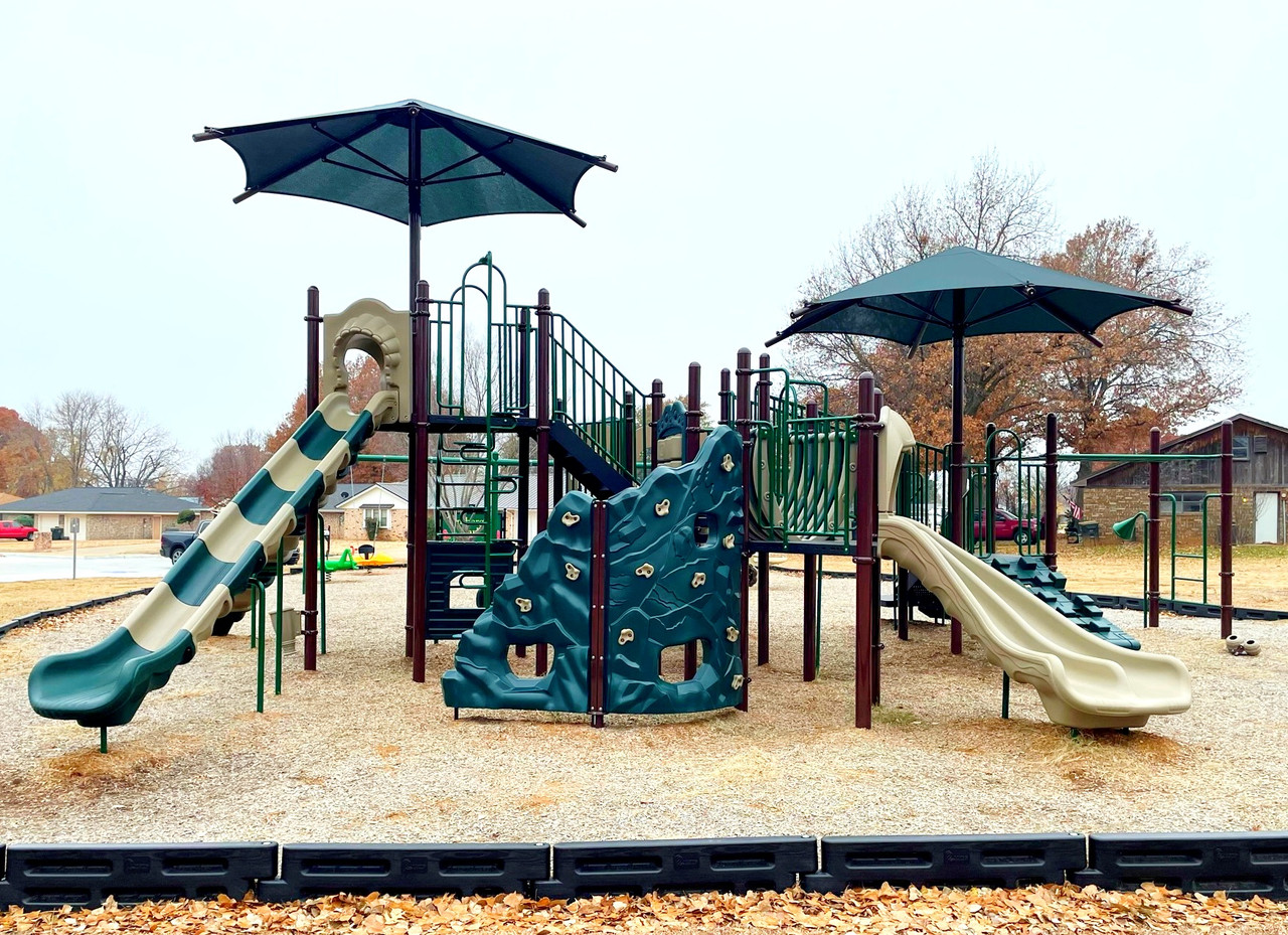 Muldrow Play Structure thumbnail 5