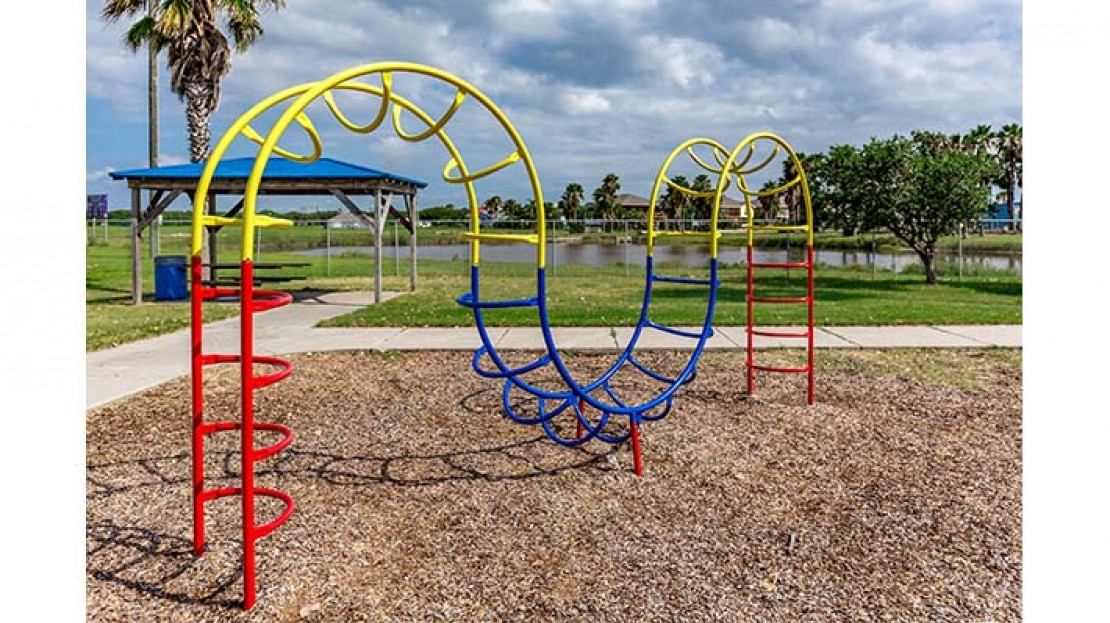 Camel Back Kids Climber thumbnail 1