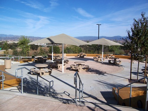 Single Post Pyramid Shade thumbnail 5