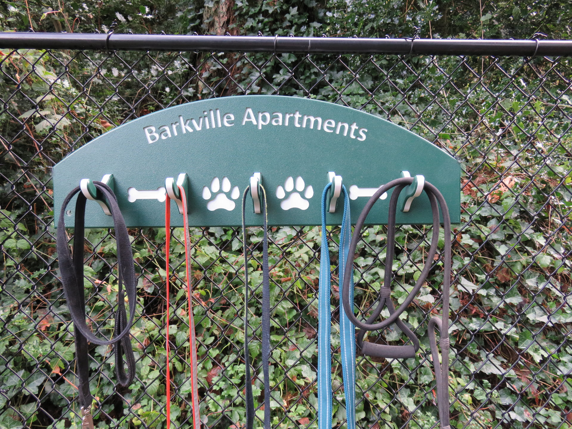 Custom Leash Hook thumbnail 2