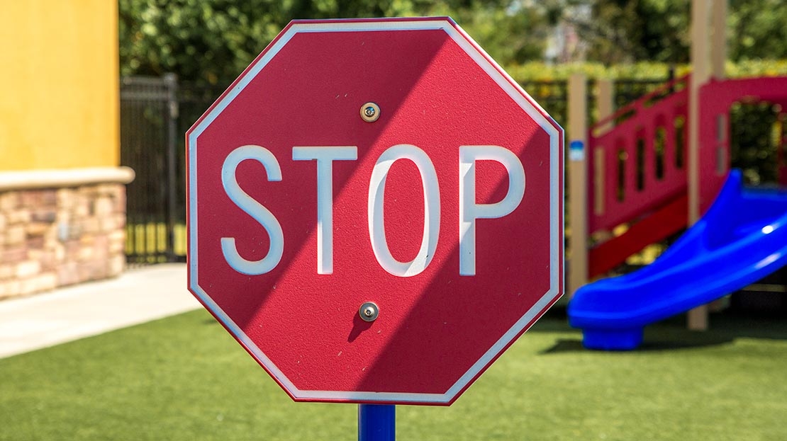 Traffic Signs thumbnail 10
